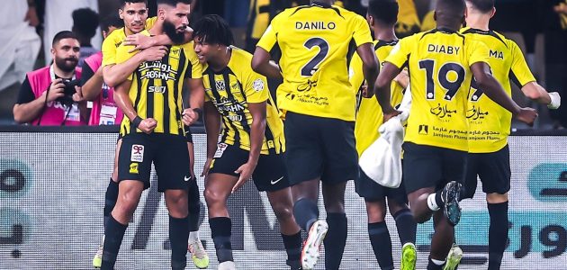 موعد مباراة الرائد والاتحاد في دوري روشن السعودي 2024-25.. والقنوات الناقلة